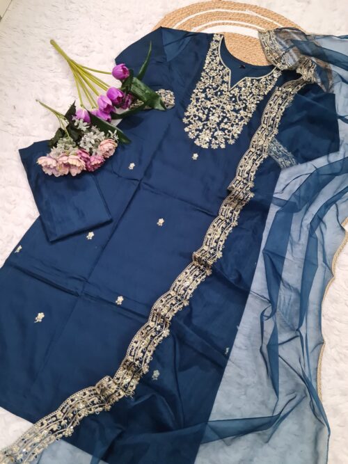 Chanderi-Charm-Three-Piece-Suit-Set-4-500x667