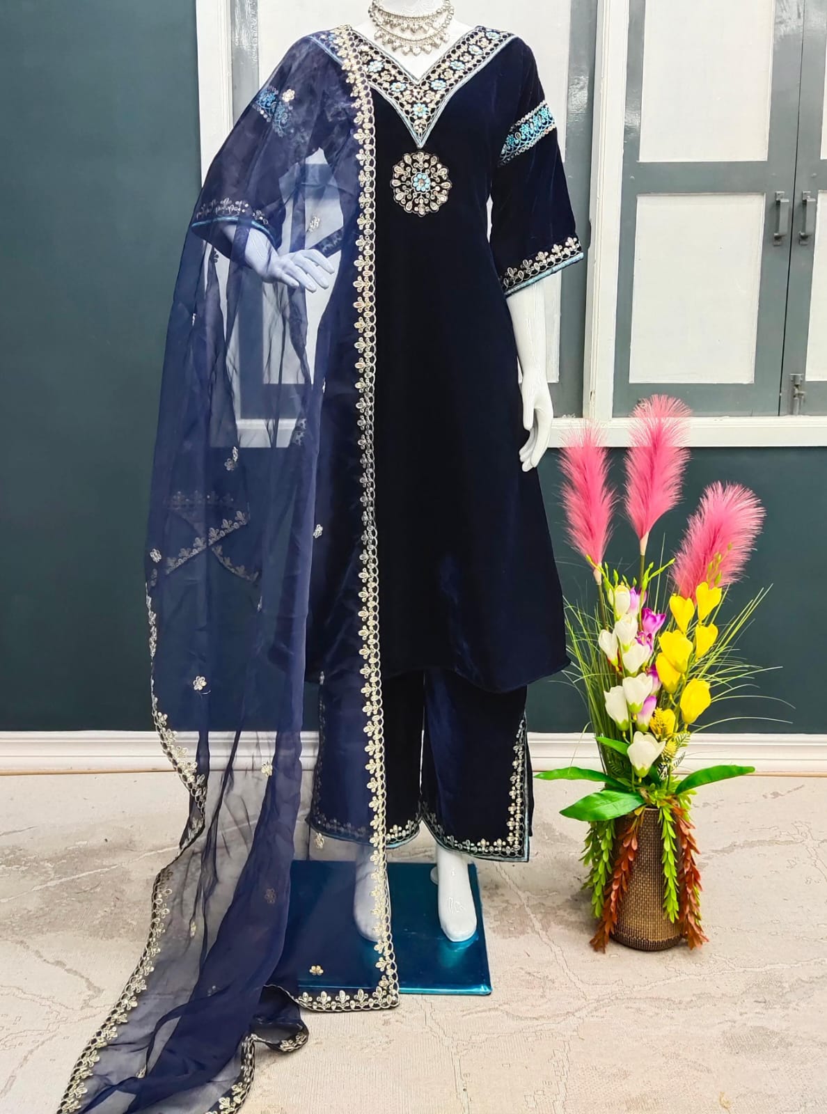 Viscose Velvet Top Palazzo Pant & Dupatta Set (1)